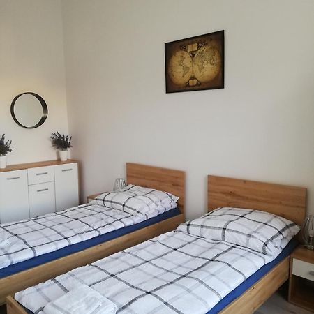 Suwalki Centrum Apartments 1 & 2 Стая снимка